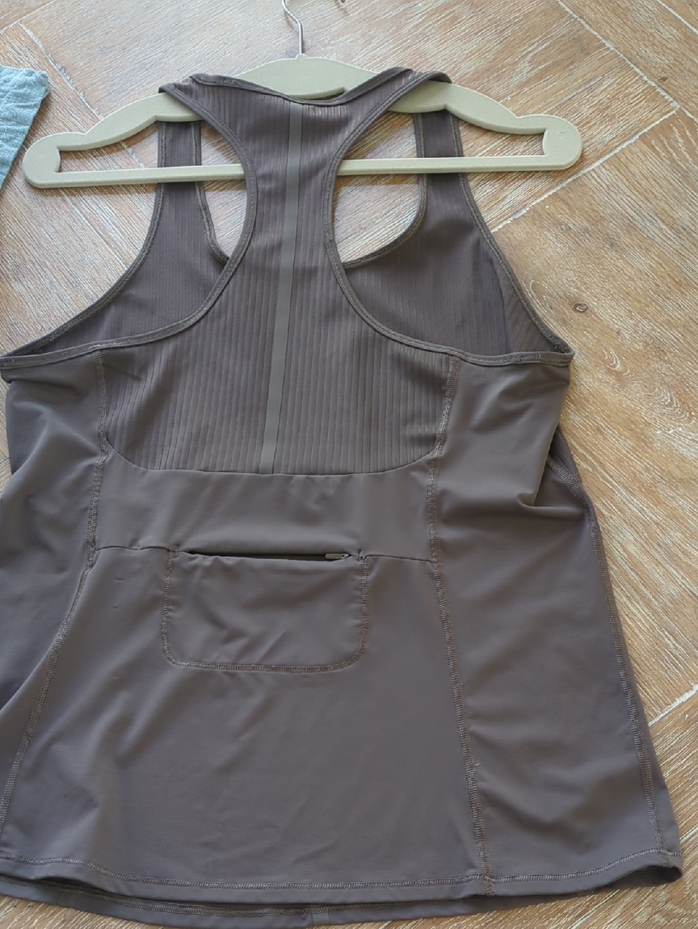 Athleta L Racerback Tank Top - Picture 2 of 4